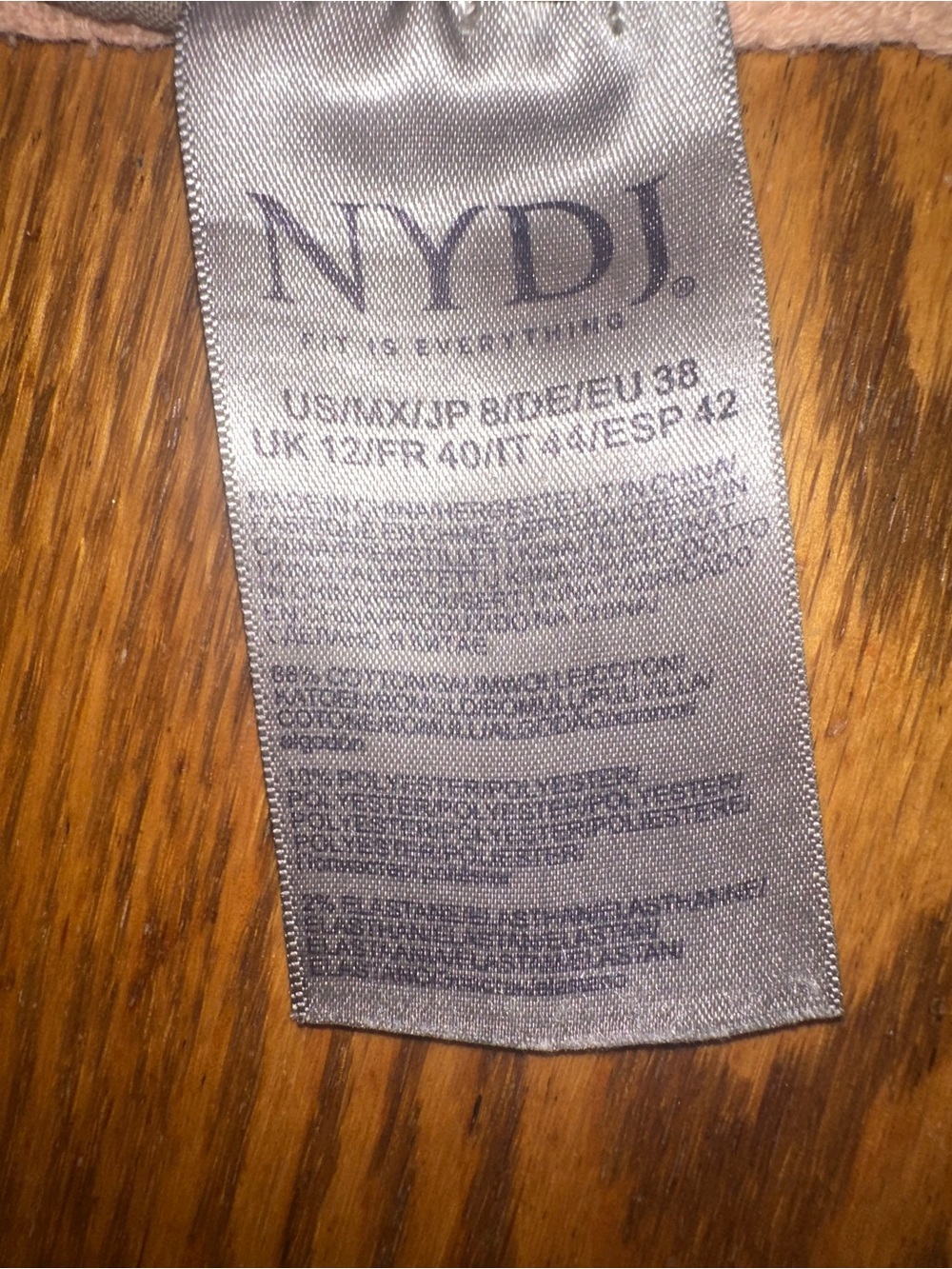 NYDJ Sophie Capri Khaki Tan Stretch Jeans Size 8 - Picture 6 of 7